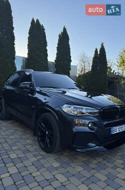 Внедорожник / Кроссовер BMW X5 2018 в Черновцах