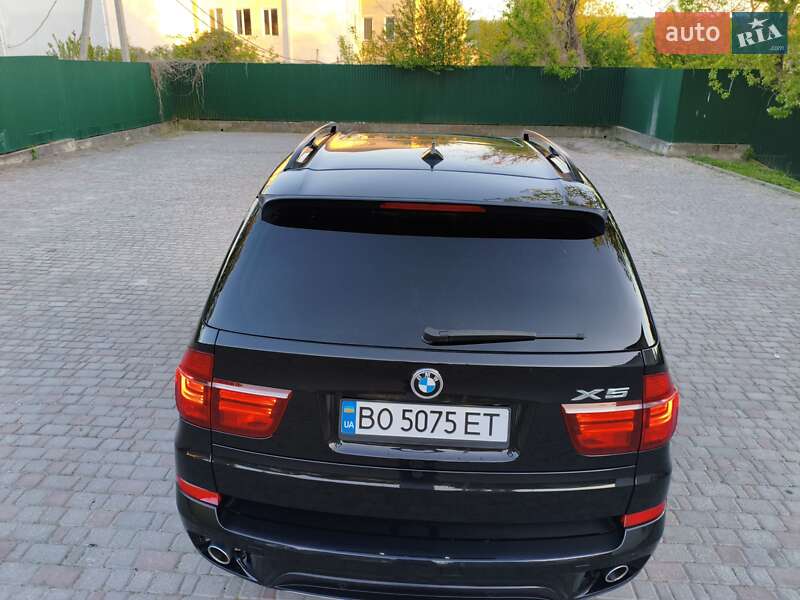 Позашляховик / Кросовер BMW X5 2012 в Заліщиках