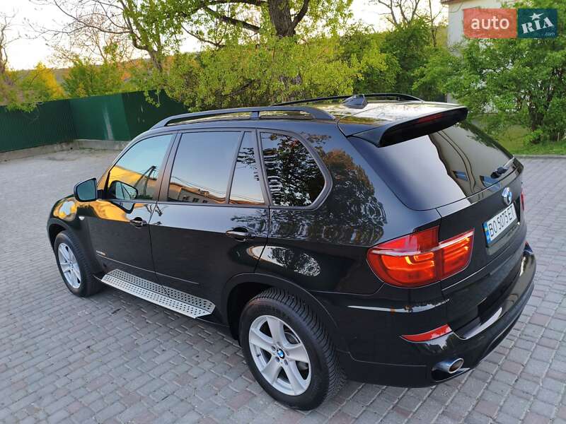 Позашляховик / Кросовер BMW X5 2012 в Заліщиках