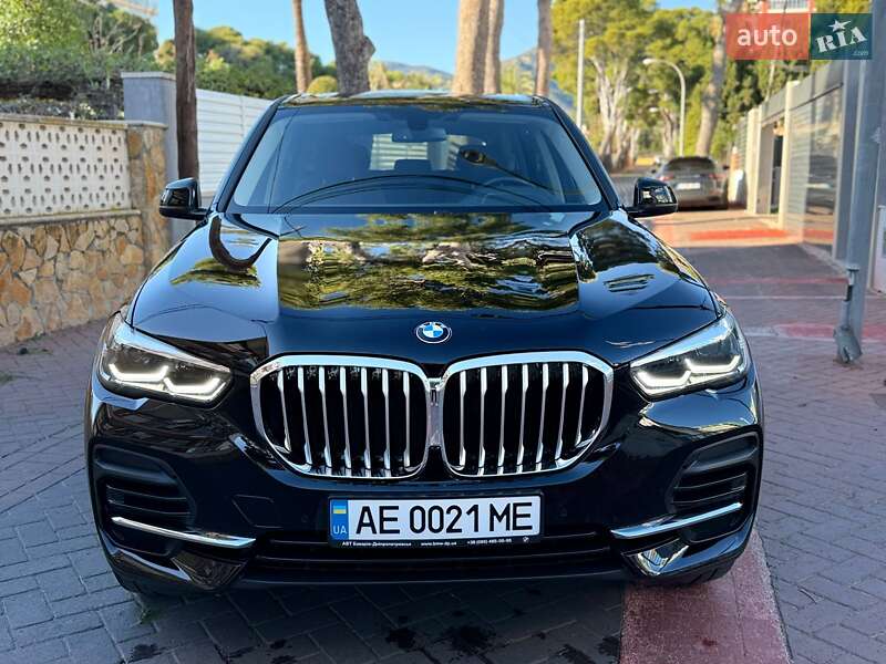 Внедорожник / Кроссовер BMW X5 2022 в Днепре