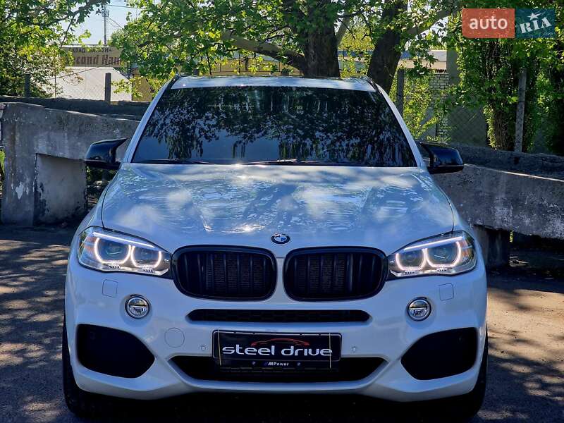 Позашляховик / Кросовер BMW X5 2015 в Миколаєві