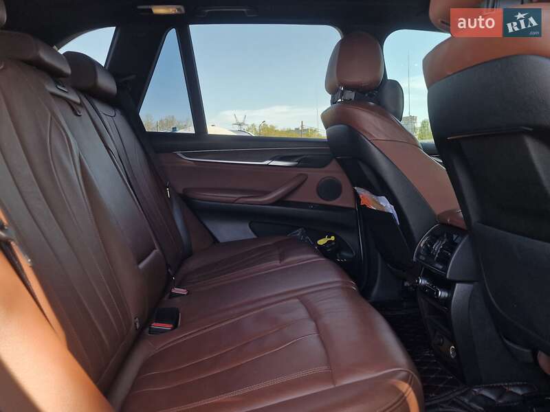 Позашляховик / Кросовер BMW X5 2015 в Миколаєві
