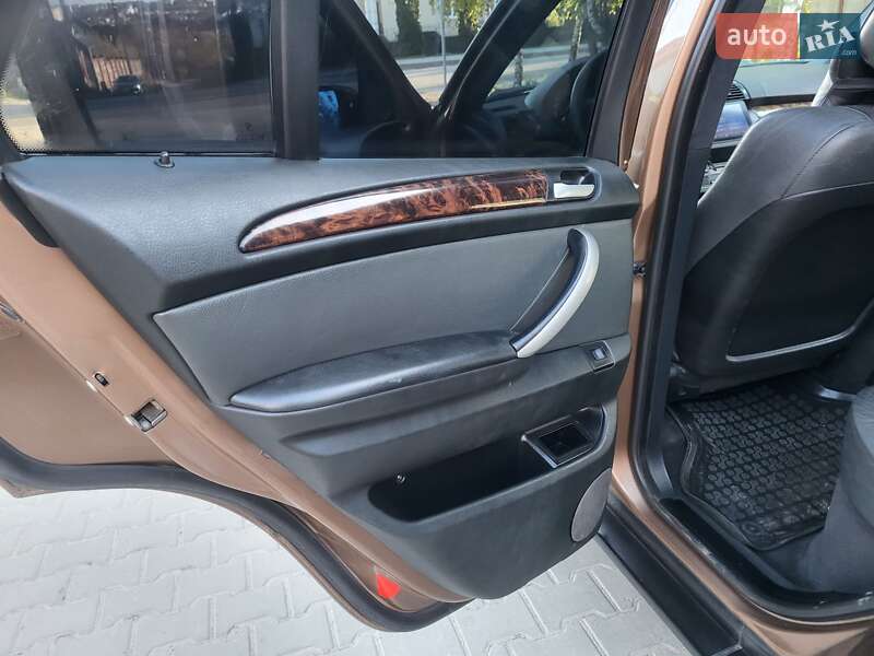 Позашляховик / Кросовер BMW X5 2001 в Хмельницькому
