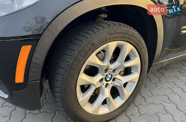 Внедорожник / Кроссовер BMW X5 2012 в 