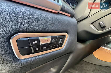 Позашляховик / Кросовер BMW X5 2022 в 