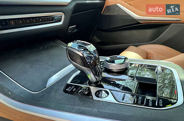 Позашляховик / Кросовер BMW X5 2022 в 