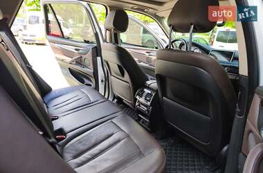 Позашляховик / Кросовер BMW X5 2015 в 