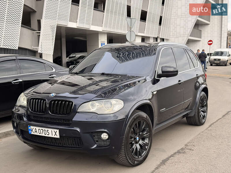 Внедорожник / Кроссовер BMW X5 2012 в 