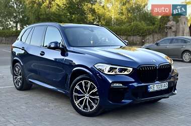 Позашляховик / Кросовер BMW X5 2019 в 