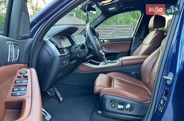 Позашляховик / Кросовер BMW X5 2019 в 
