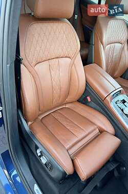 Позашляховик / Кросовер BMW X5 2019 в 