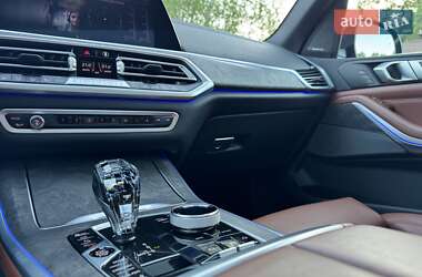 Позашляховик / Кросовер BMW X5 2019 в 