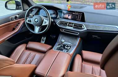 Позашляховик / Кросовер BMW X5 2019 в 