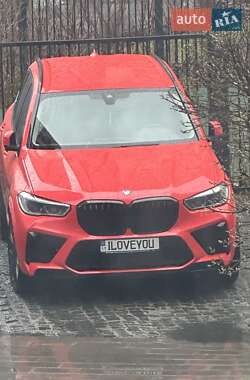 Внедорожник / Кроссовер BMW X5 2019 в 