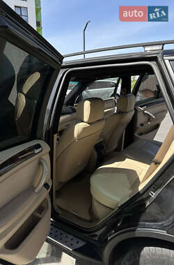 Позашляховик / Кросовер BMW X5 2001 в 