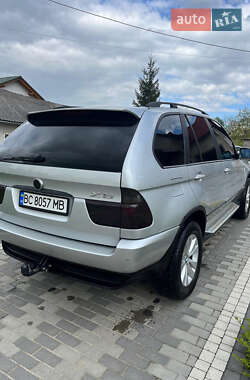 Внедорожник / Кроссовер BMW X5 2002 в 
