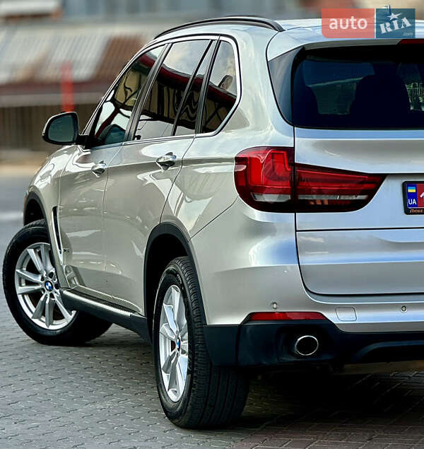 Позашляховик / Кросовер BMW X5 2015 в Львові