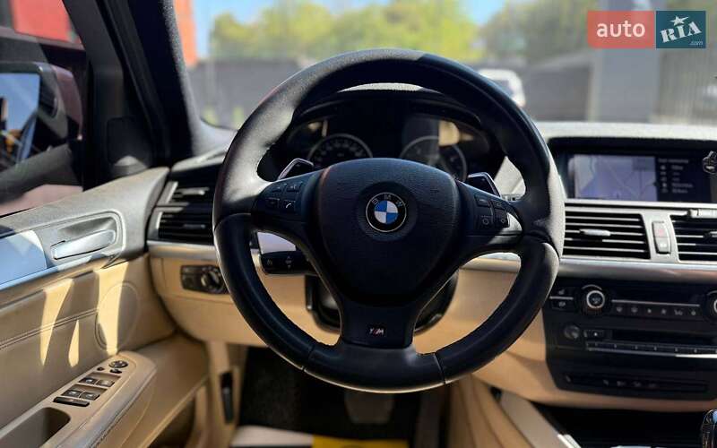 Внедорожник / Кроссовер BMW X5 2011 в Черновцах