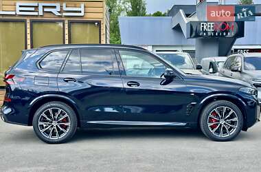 Внедорожник / Кроссовер BMW X5 2024 в 