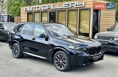 Внедорожник / Кроссовер BMW X5 2024 в 