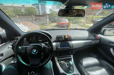 Внедорожник / Кроссовер BMW X5 2005 в 