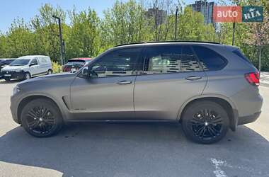 Позашляховик / Кросовер BMW X5 2013 в 