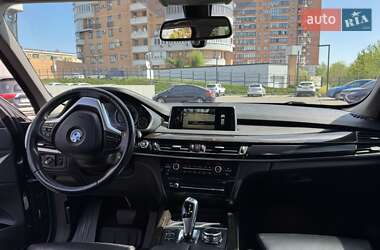 Позашляховик / Кросовер BMW X5 2013 в 