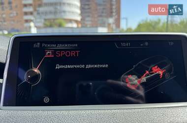 Позашляховик / Кросовер BMW X5 2013 в 