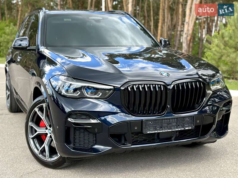 Внедорожник / Кроссовер BMW X5 2022 в Киеве