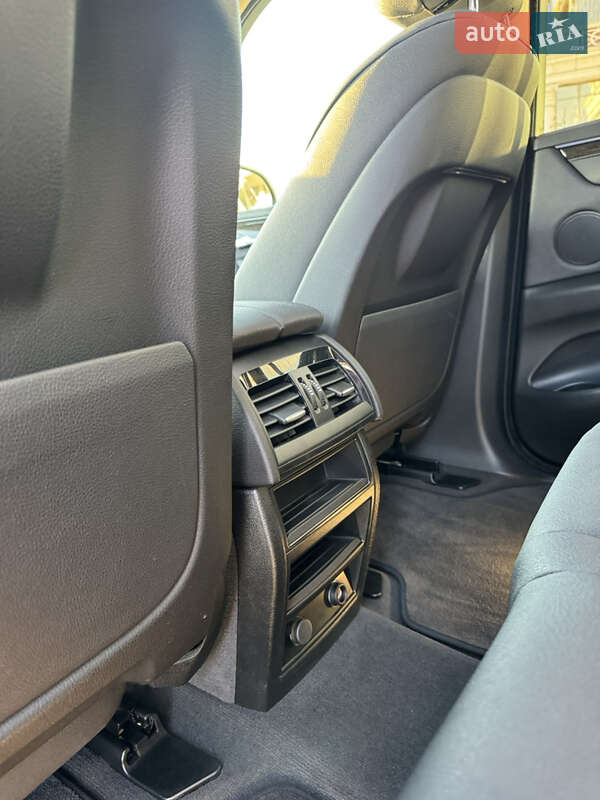 Позашляховик / Кросовер BMW X5 2016 в Одесі