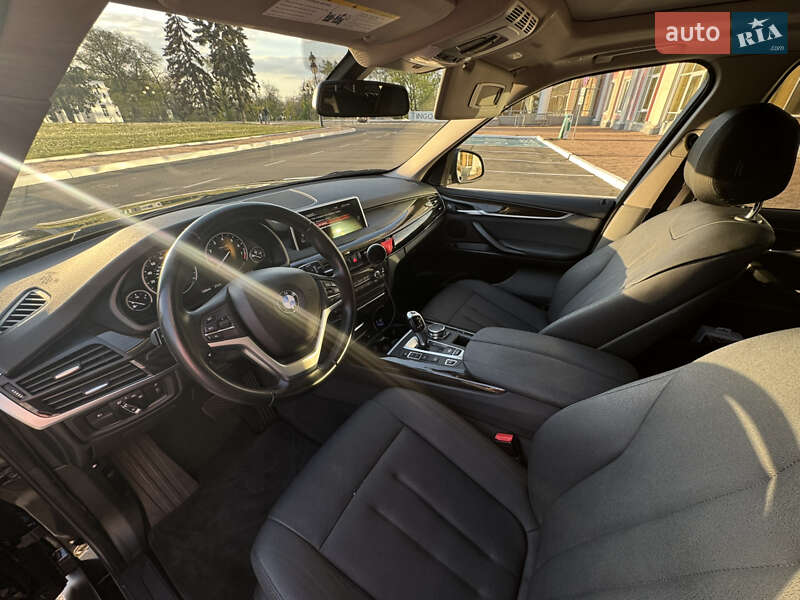 Позашляховик / Кросовер BMW X5 2016 в Одесі