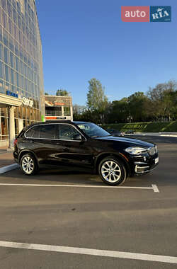 Внедорожник / Кроссовер BMW X5 2016 в 