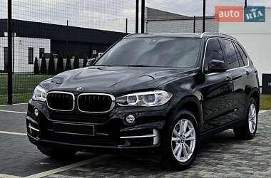 Позашляховик / Кросовер BMW X5 2015 в 