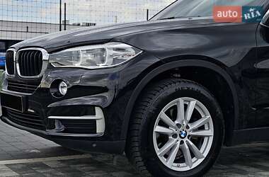 Позашляховик / Кросовер BMW X5 2015 в 