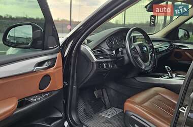 Позашляховик / Кросовер BMW X5 2015 в 
