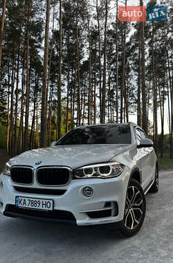 Позашляховик / Кросовер BMW X5 2015 в 