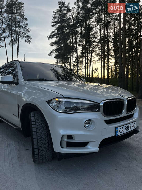 Внедорожник / Кроссовер BMW X5 2015 в Ирпене