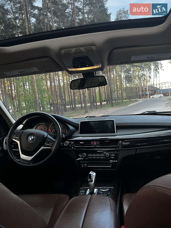 Внедорожник / Кроссовер BMW X5 2015 в Ирпене