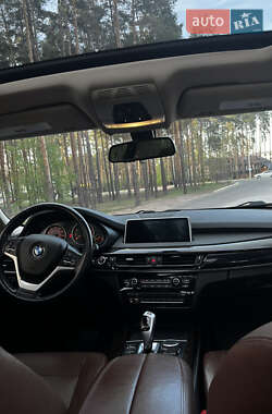 Позашляховик / Кросовер BMW X5 2015 в 