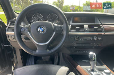 Позашляховик / Кросовер BMW X5 2008 в 
