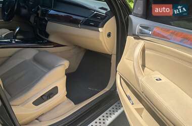 Внедорожник / Кроссовер BMW X5 2008 в 