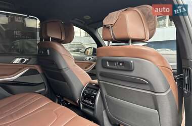 Позашляховик / Кросовер BMW X5 2019 в 