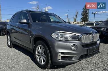 Позашляховик / Кросовер BMW X5 2015 в 