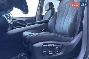 Позашляховик / Кросовер BMW X5 2015 в 