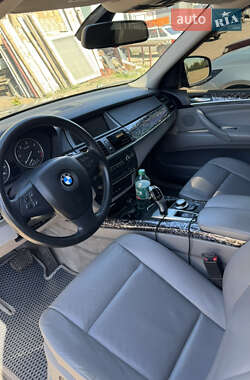 Позашляховик / Кросовер BMW X5 2008 в 