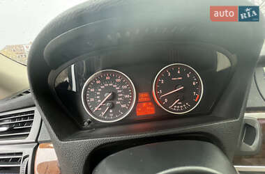 Позашляховик / Кросовер BMW X5 2011 в 