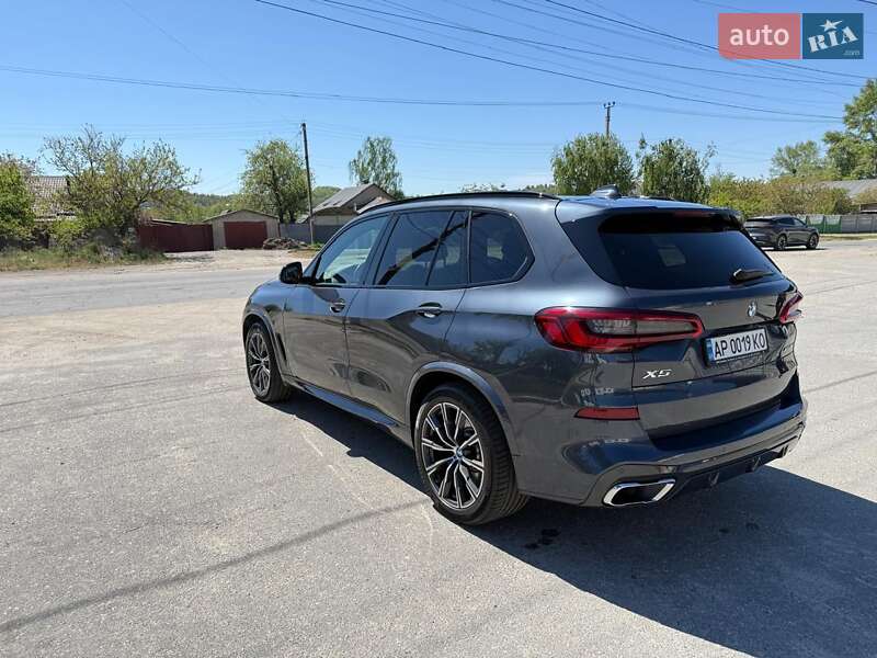 Внедорожник / Кроссовер BMW X5 2019 в Киеве