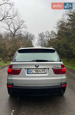Внедорожник / Кроссовер BMW X5 2007 в 