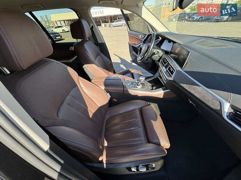 Внедорожник / Кроссовер BMW X5 2021 в Киеве