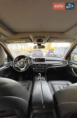 Внедорожник / Кроссовер BMW X5 2014 в 